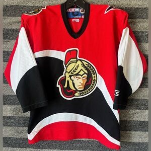 Y2K CCM Ottawa Senators Air-Knit NHL Hockey Kids Jersey 6-8 Years Old